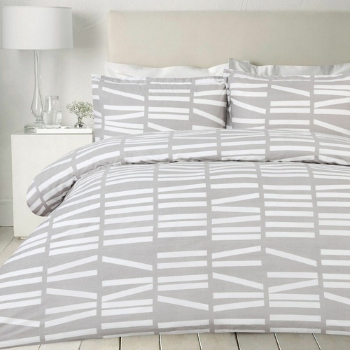Dreamaker 250Tc Cotton Sateen Printed Quilt Cover Set Sticks - Single Bed 