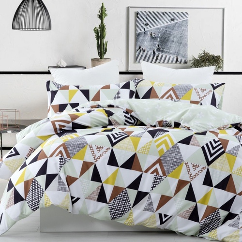 Dreamaker Printed Quilt Cover Set Ethan -Queen Bed